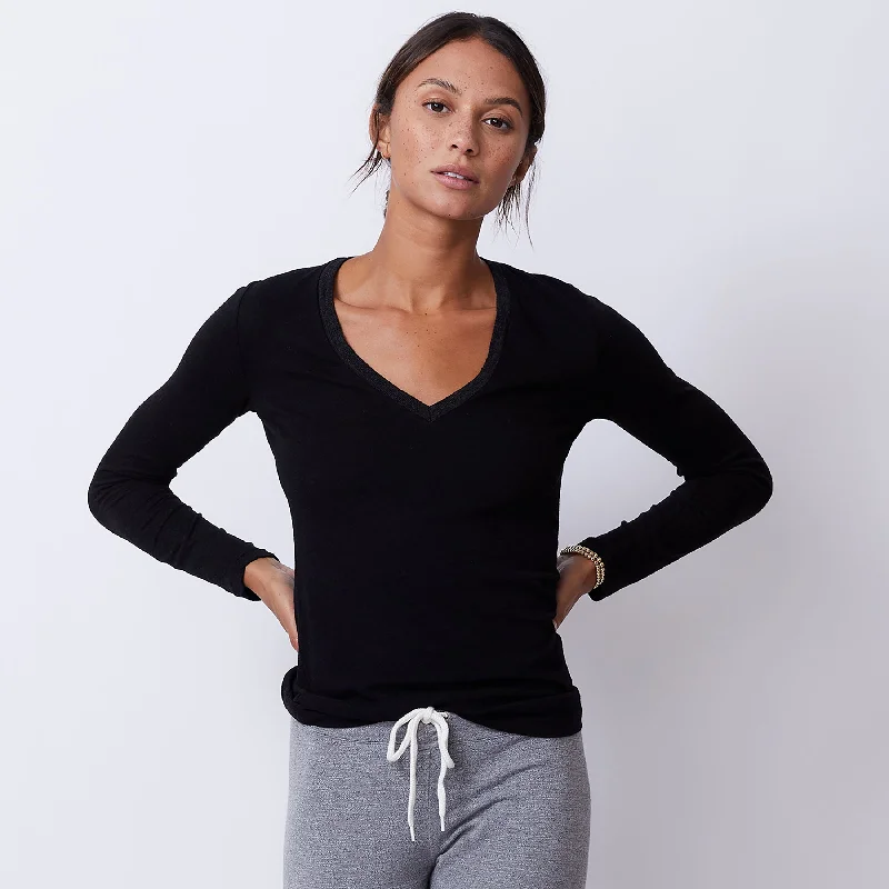 Comfortable Outfits Textured Tri-Blend Fitted Long Sleeve V Neck Tee