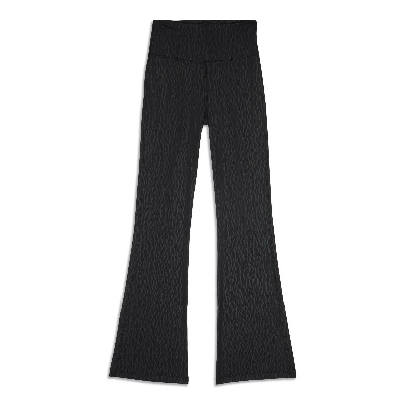 Simple Design Groove Super-High-Rise Flared Pant - Resale