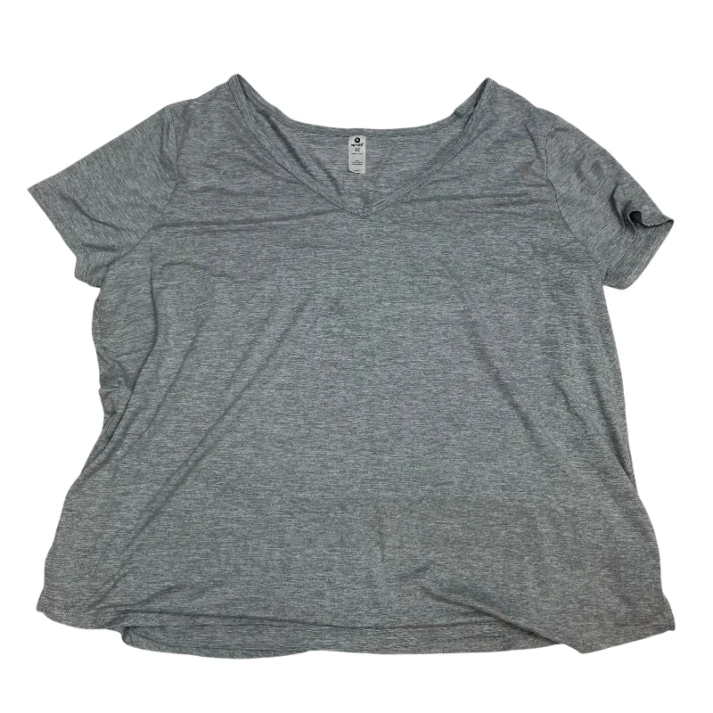 Urban Style Athletic Top Short Sleeve By 90 Degrees By Reflex In Grey, Size: 1x