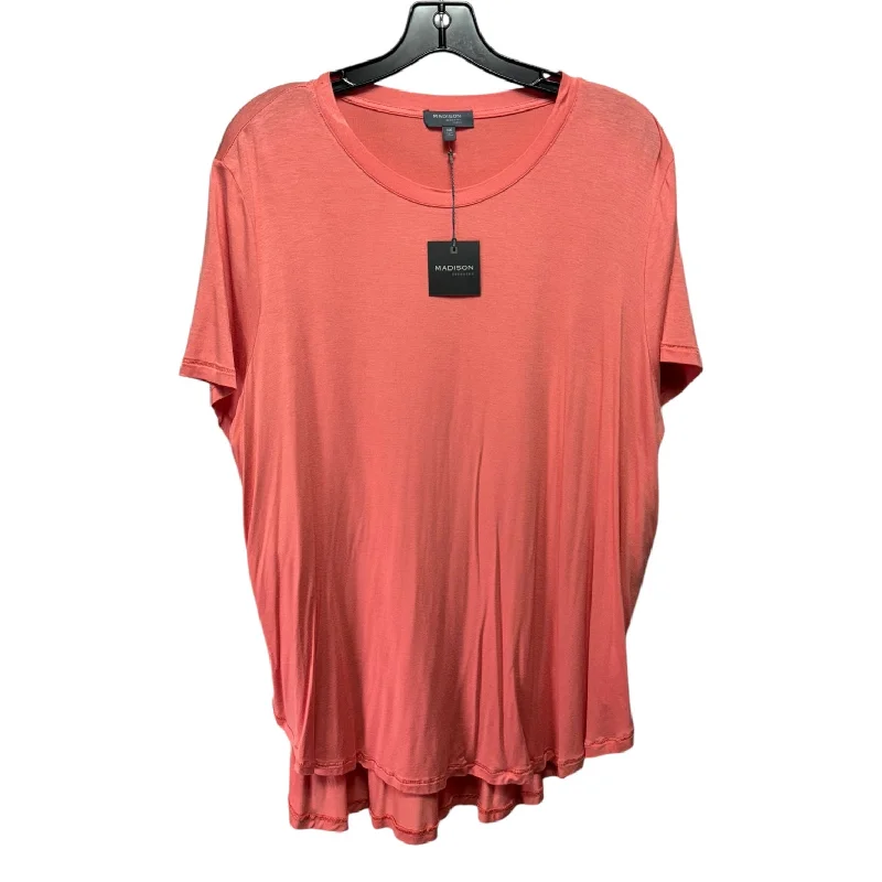 Fashionable Inner Wear Top Short Sleeve By Madison In Peach, Size: 3x