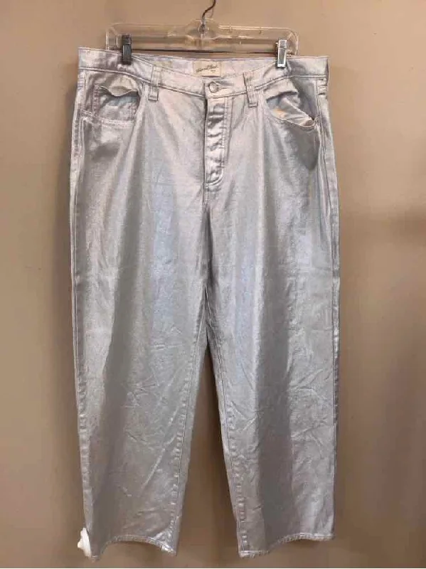 Fashion Pioneer UNIVERSAL THREAD SIZE 12 Ladies PANTS